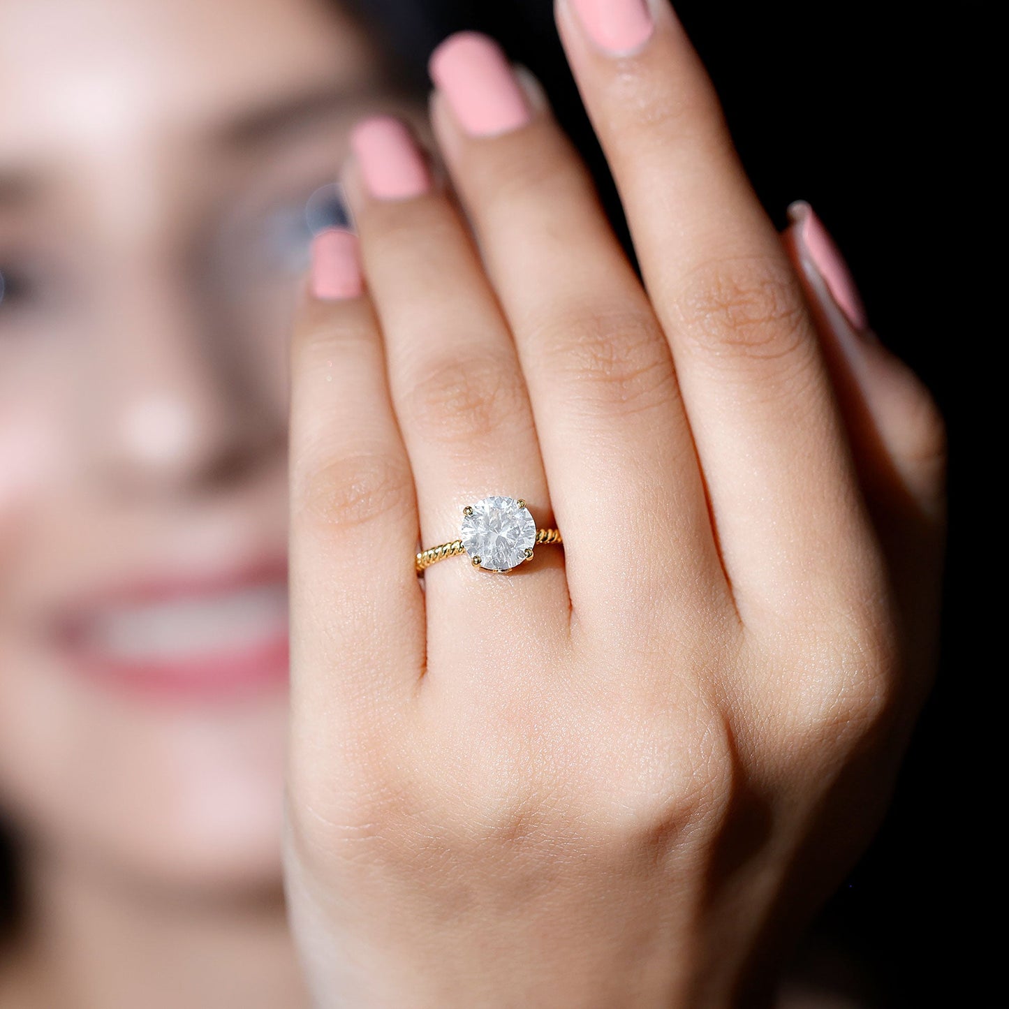 Round Cut Moissanite Solitaire Engagement Ring with Twisted Rope