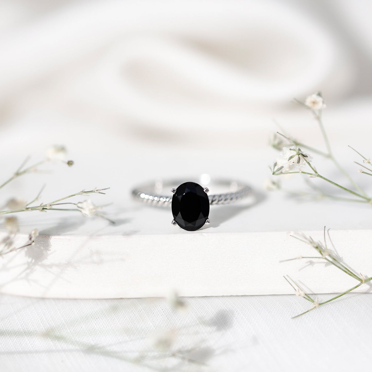 1.7 Carat Oval Cut Black Onyx Solitaire Engagement Ring with Diamond
