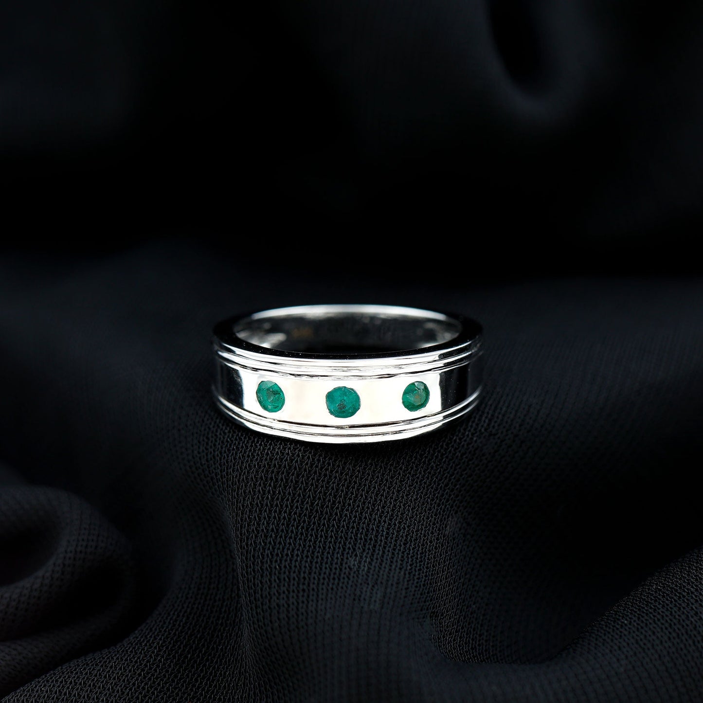Emerald Minimal Band Ring in Gypsy Setting