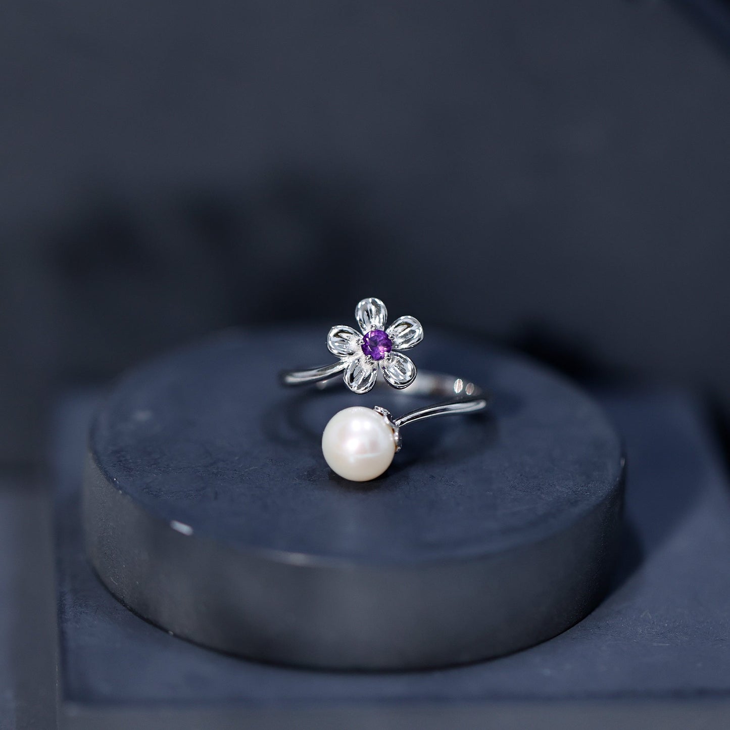 Cultured 3 Carat Freshwater Pearl Flower Ring with Amethyst