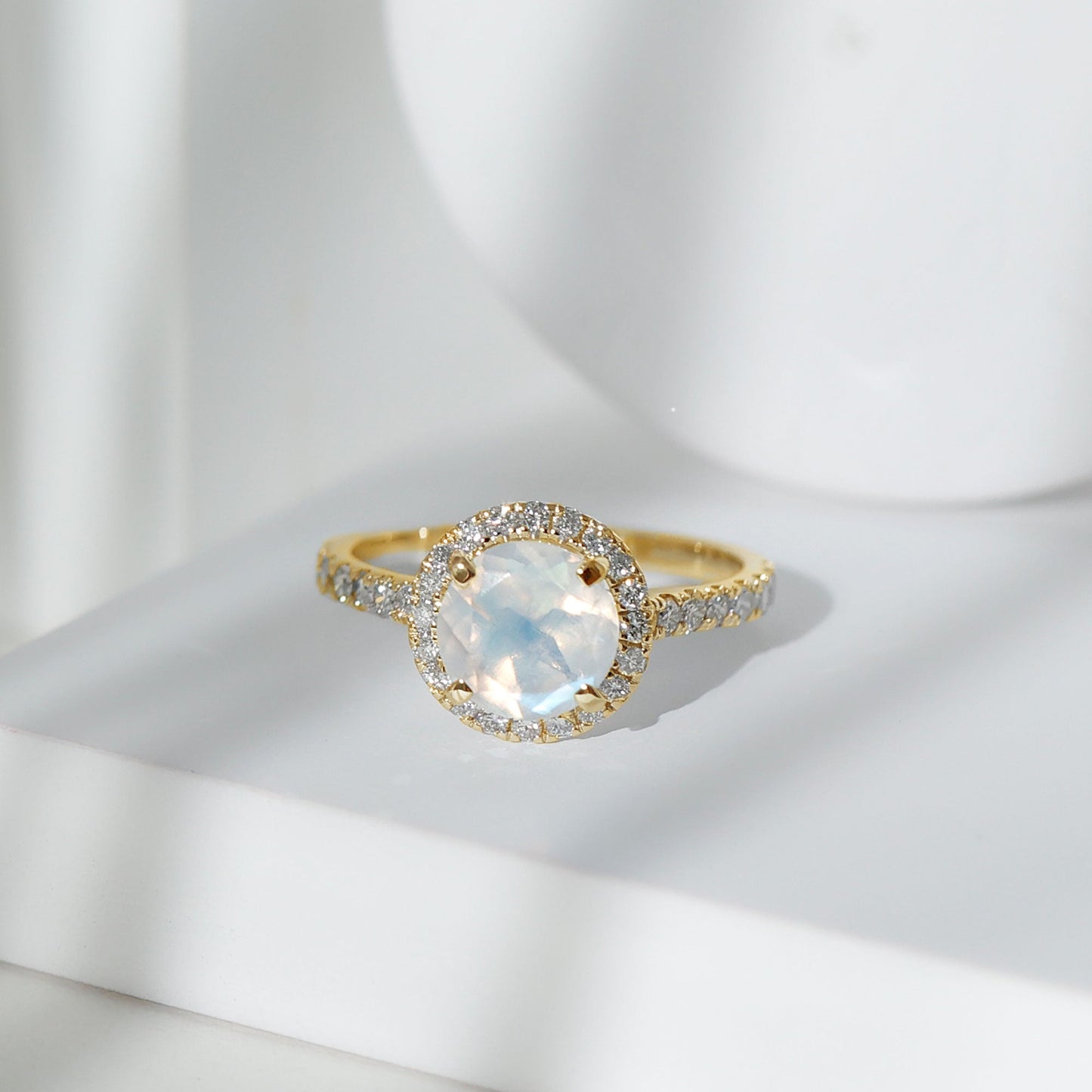 0.8 Carat Round Moonstone Halo Engagement Ring with Diamond