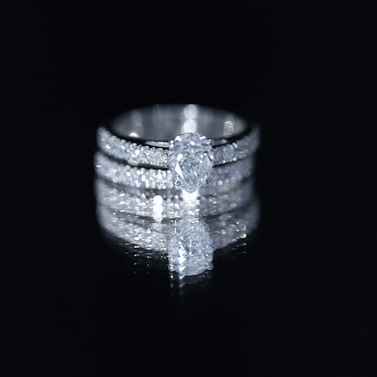 Minimal Pear Shape Lab Grown Diamond Wedding Ring Set