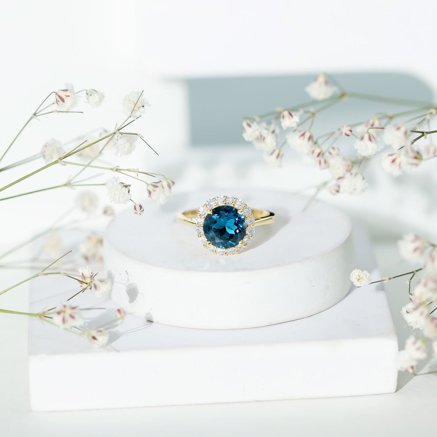 2 Carat Round London Blue Topaz Classic Engagement Ring with Diamond Halo