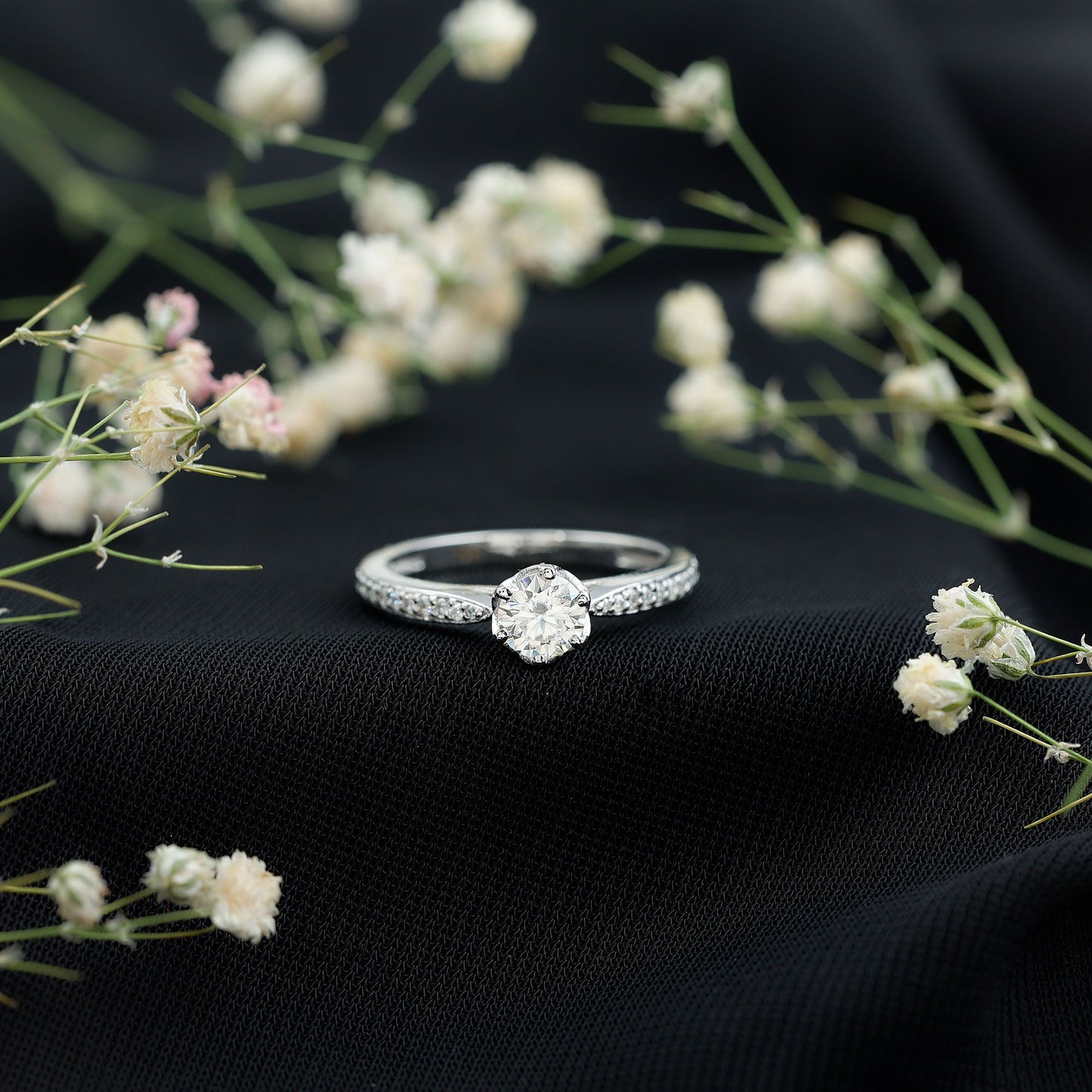 Lotus Basket Set Moissanite Solitaire Engagement Ring for Women