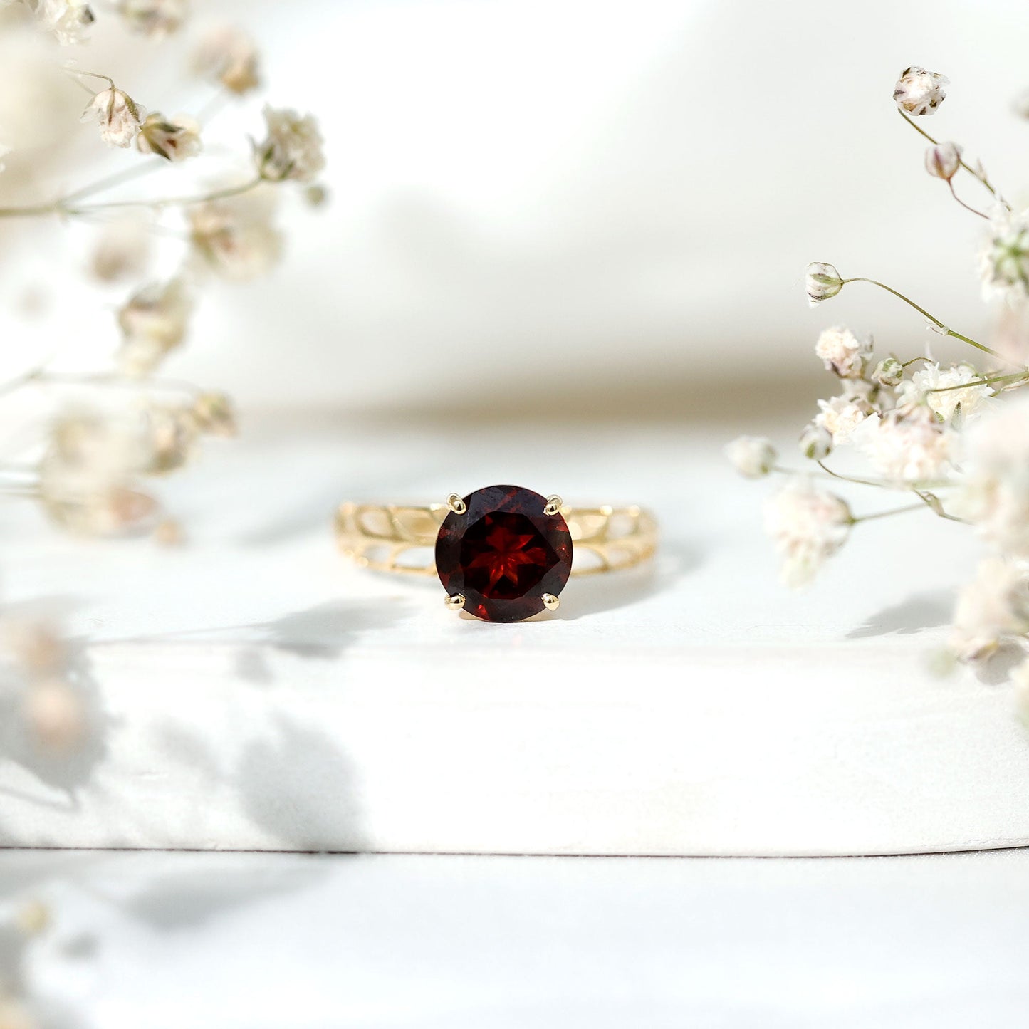 2.3 Carat Natural Garnet Filigree Engagement Ring with Certificate