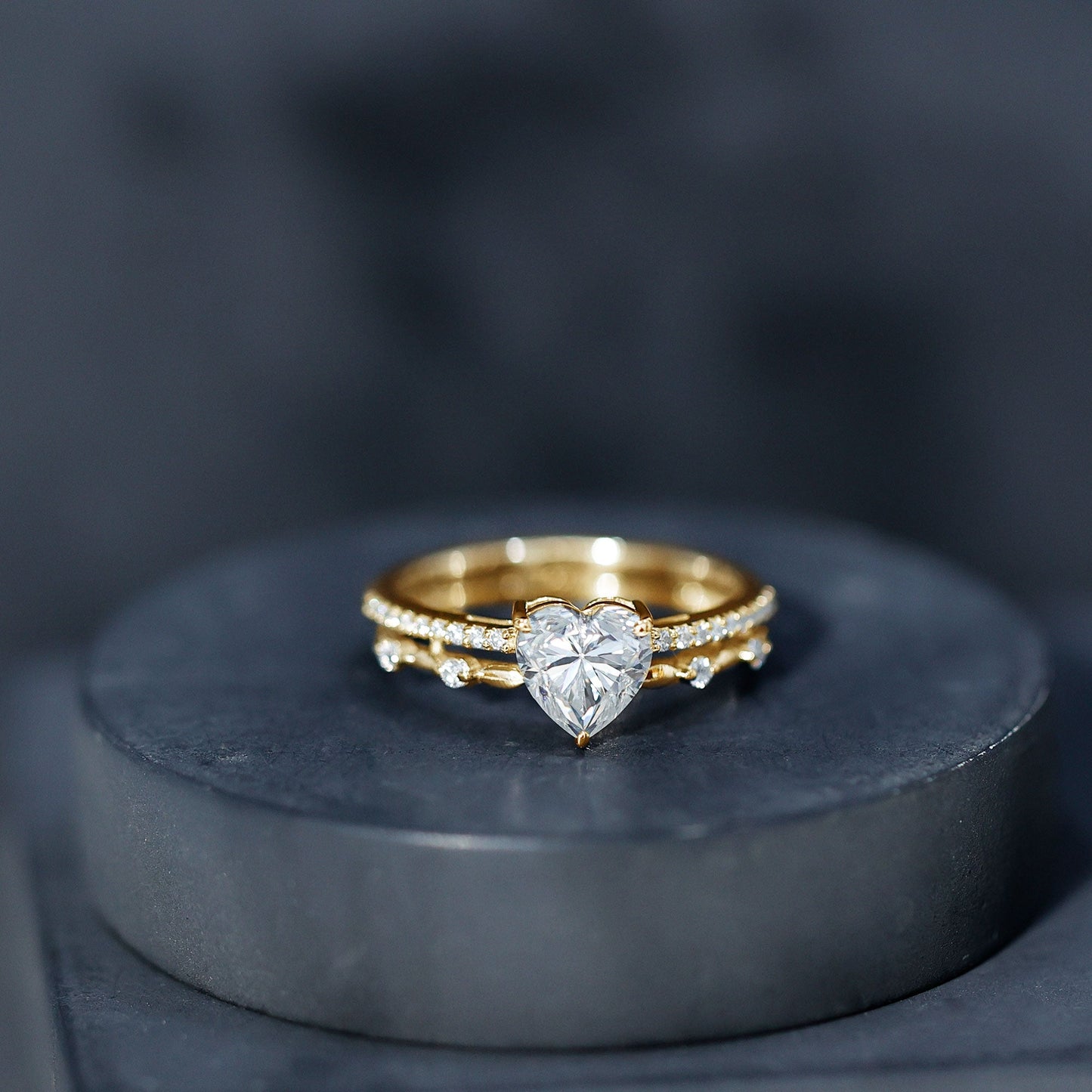 1.5 Carat Heart Moissanite Solitaire Double Band Ring Set
