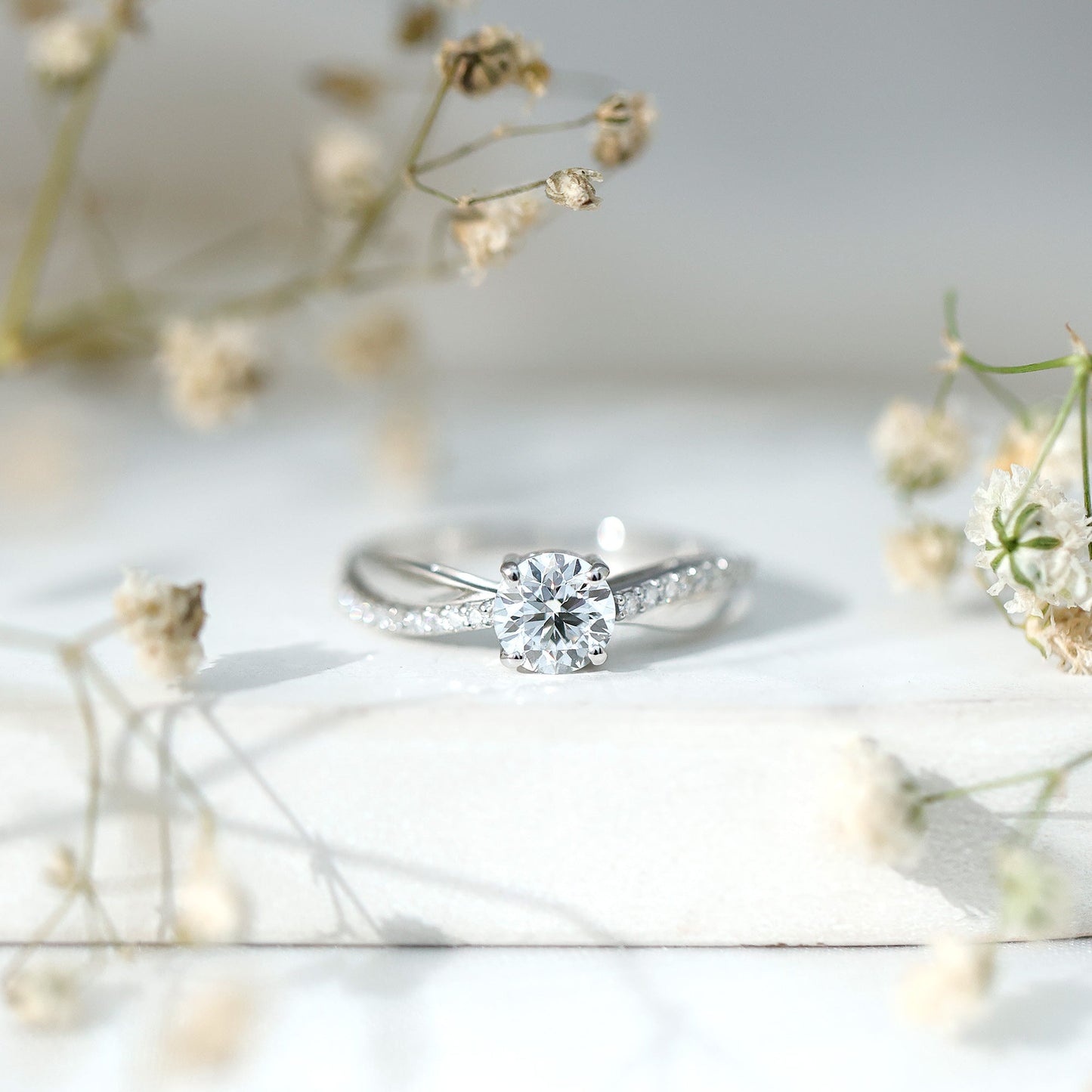 Classic Round Cut Moissanite Solitaire Engagement Ring for Women