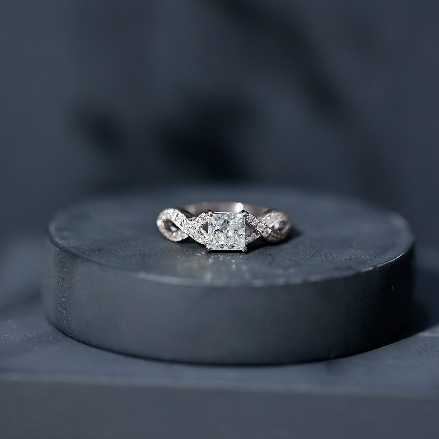 Lab Grown Diamond Princess Cut Engagement Ring For Her