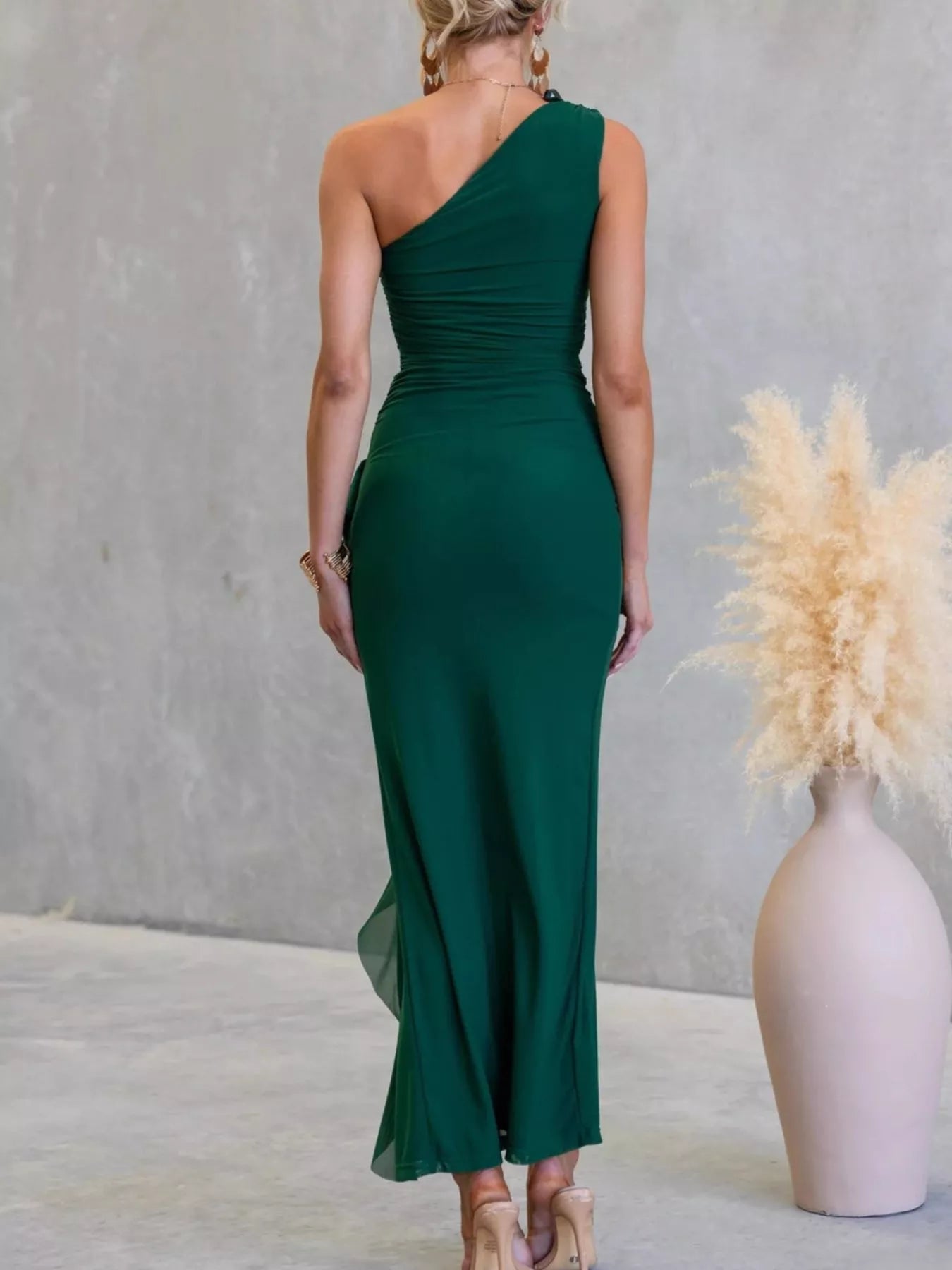 ee60abae-e374-4da1-8dc3-f2d1f2bcf550-Max-Origin